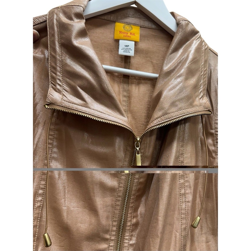 Ruby Rd. Gold Tone Shimmer Jacket. Zip Front. Size 14P - Picture 6 of 10